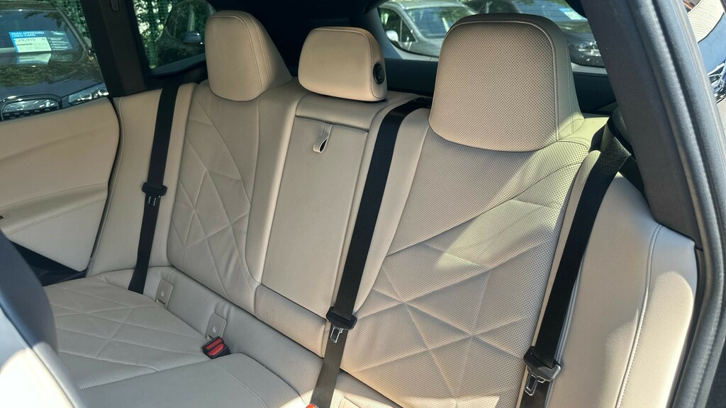 BMW iX Ix Xdrive40 M Sport White #12