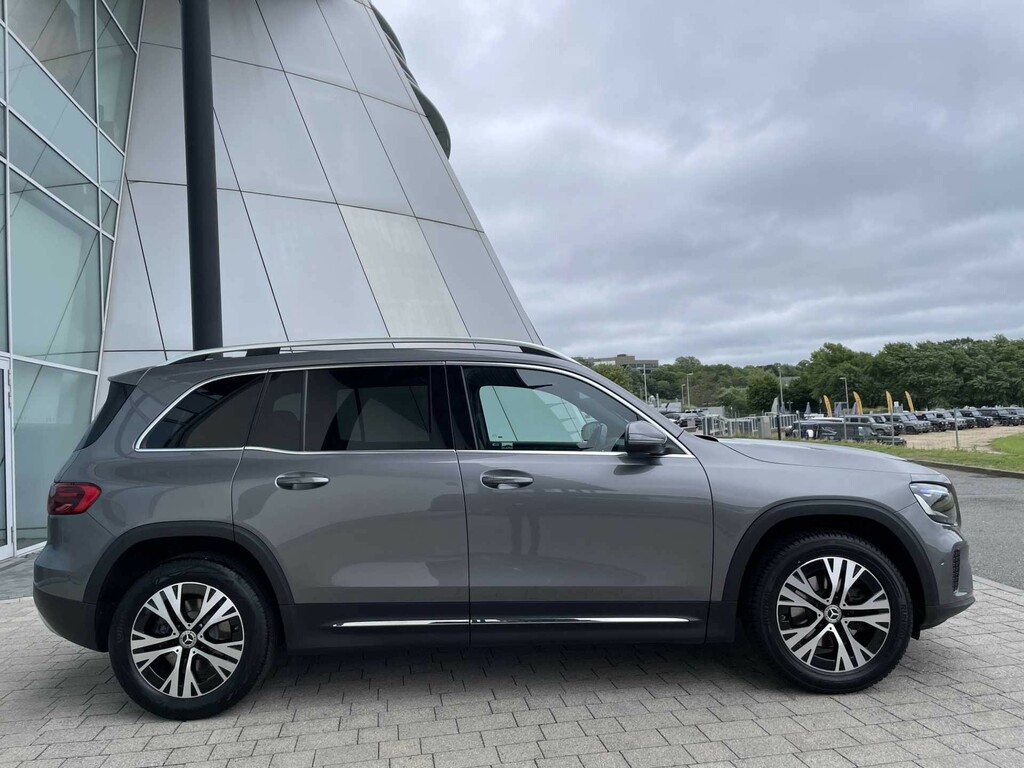 Mercedes-Benz GLB Class 1.3 Glb200 Mhev Sport Executive Suv H #4