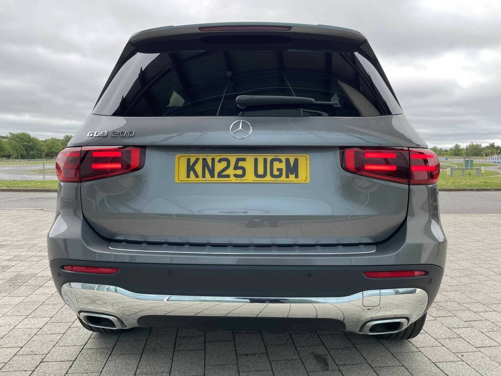 Mercedes-Benz GLB Class 1.3 Glb200 Mhev Sport Executive Suv H #6