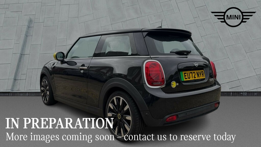 Mini Hatch 1.5 Cooper Sport Red #1