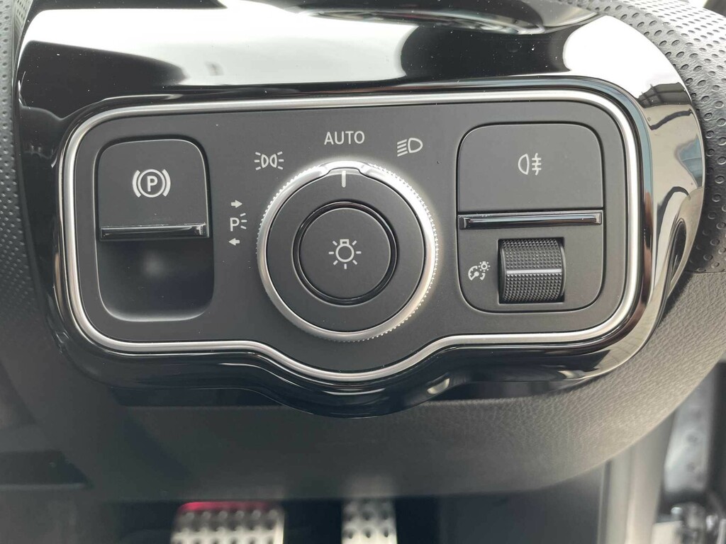Mercedes-Benz A Class Uto Silver #18