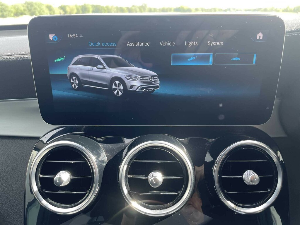 Mercedes-Benz GLC Class Amg Line Black #24