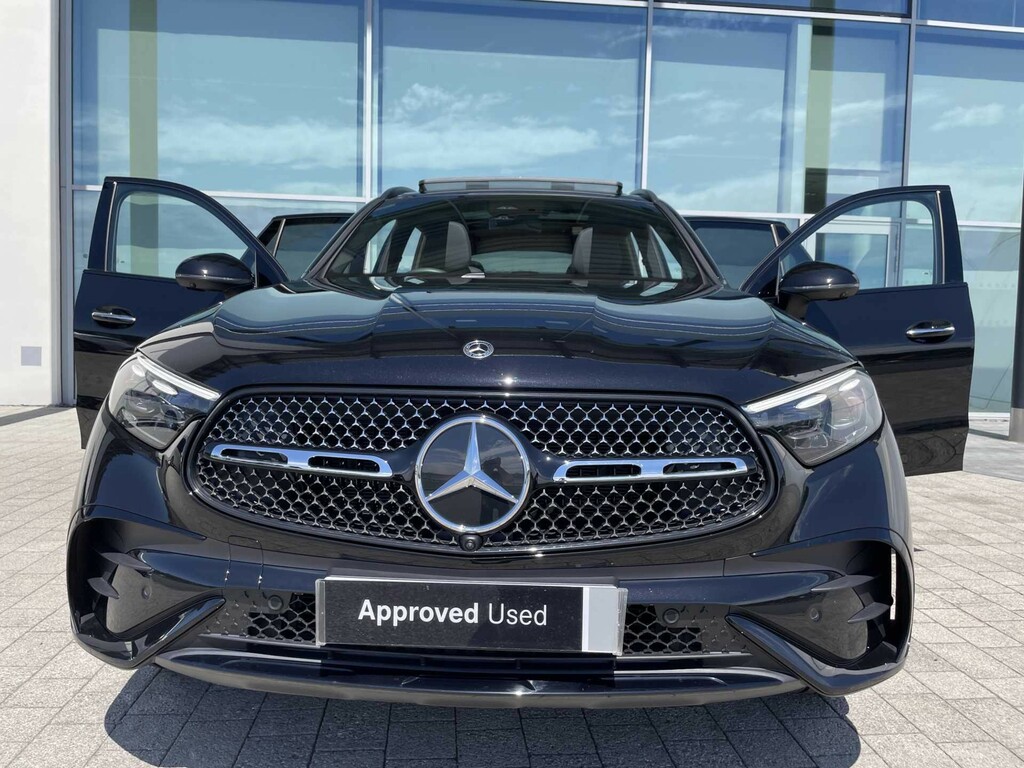 Mercedes-Benz GLC Class Glc 300 4Matic Amg Line Prem Plus Coupe Black #33