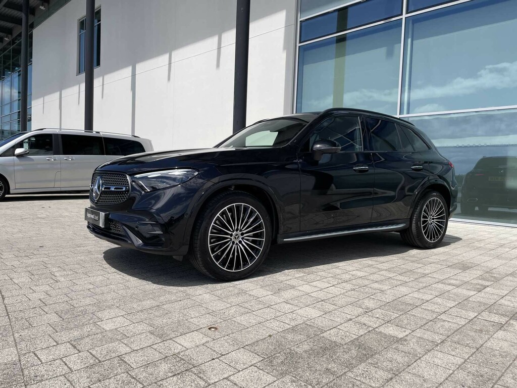 Mercedes-Benz GLC Class 2.0 Glc300h Mhev Amg Line Premium Plus Suv P 