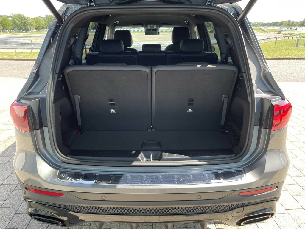Mercedes-Benz GLB Class 200 Amg Line Executive 7G-tronic Black #13