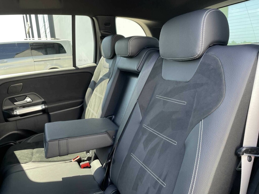Mercedes-Benz GLB Class 200 Amg Line Executive 7G-tronic Black #10