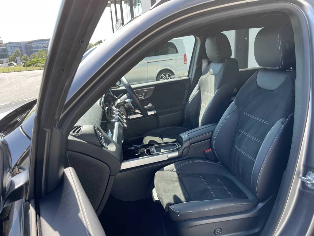 Mercedes-Benz GLB Class 200 Amg Line Executive 7G-tronic Black #37