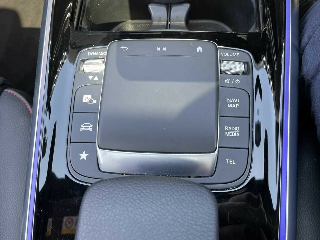 Mercedes-Benz EQA Suv Black #36