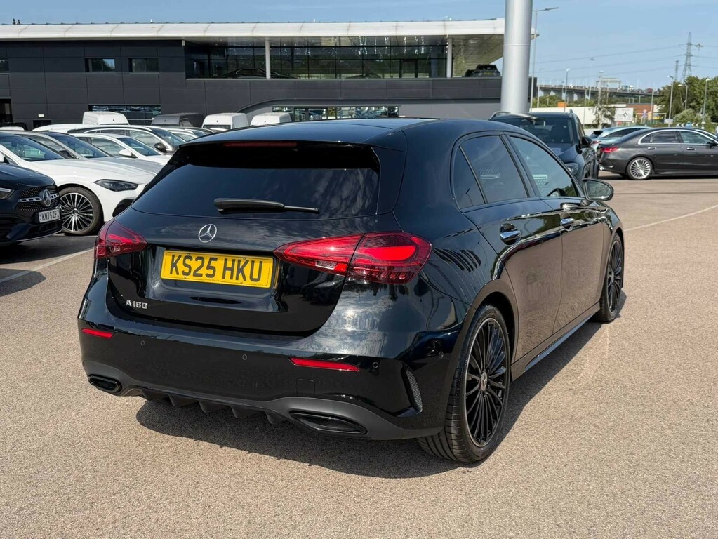 Mercedes-Benz A Class 1.3 A 180 Sport White #11