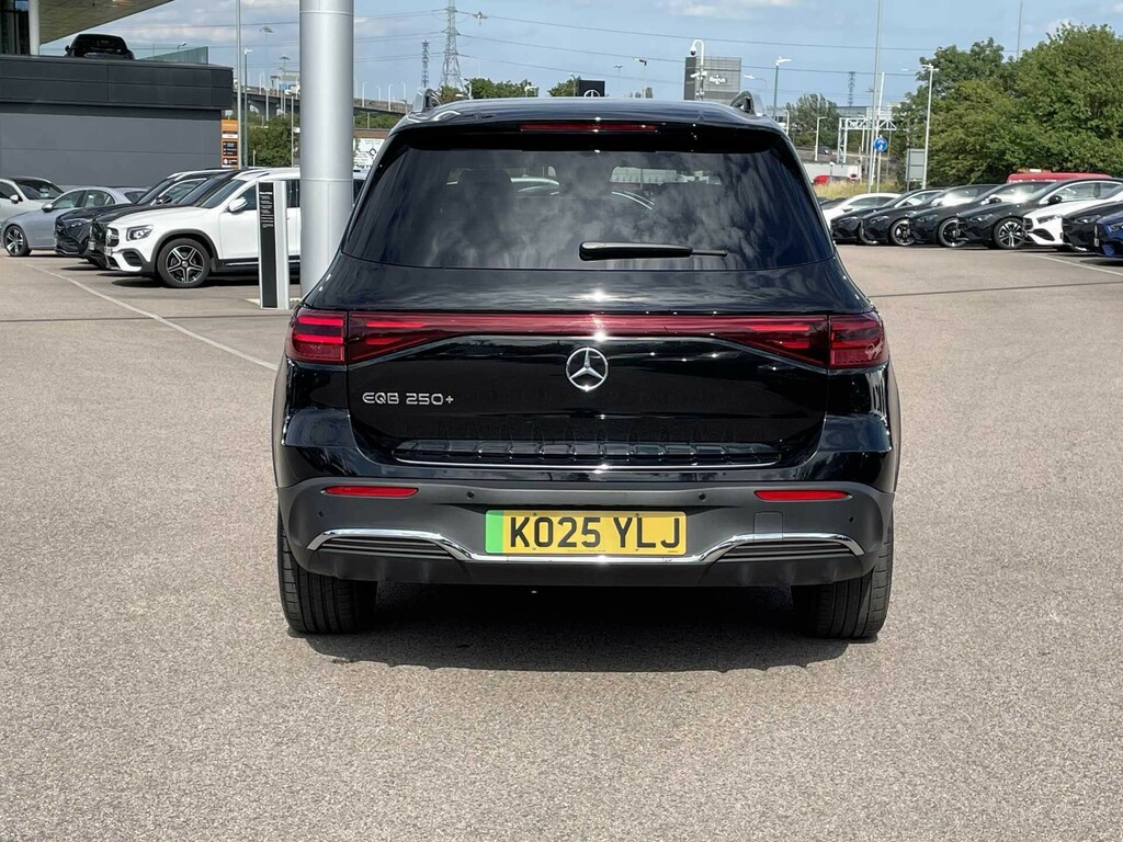 Mercedes-Benz EQB Eqb 250 70.5Kwh Amg Line Premium Suv Electr  #5