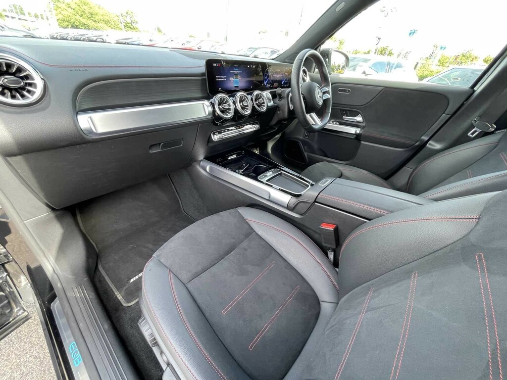Mercedes-Benz EQB Amg Line Premium Blue #25