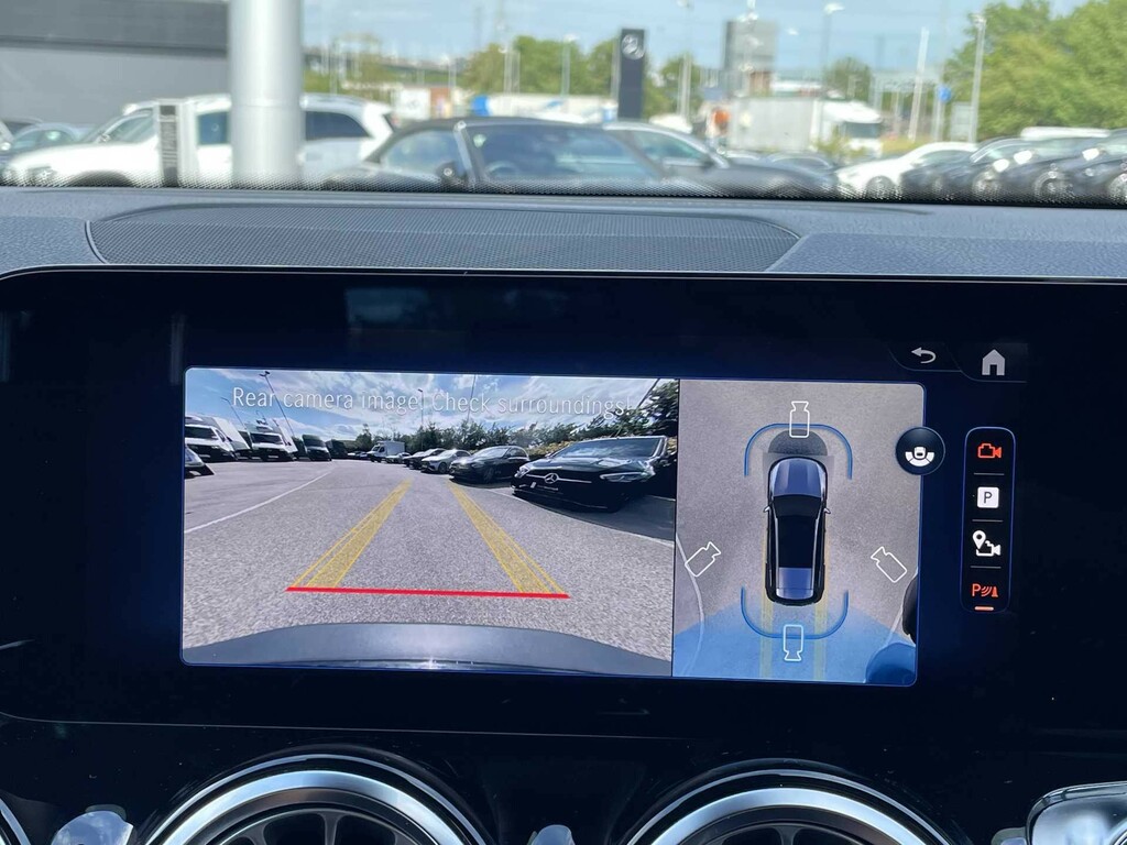 Mercedes-Benz EQB Amg Line Premium Blue #33