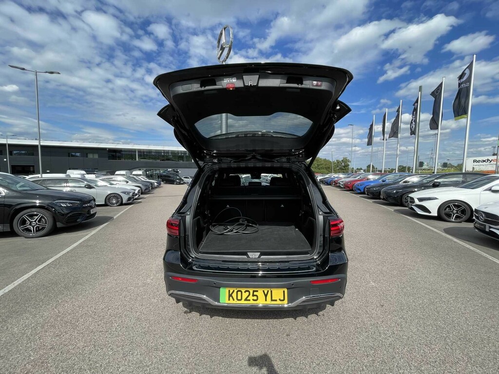 Mercedes-Benz EQB Amg Line Premium Blue #9