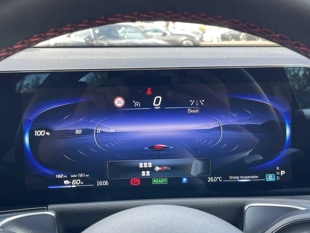 Mercedes-Benz EQB Amg Line Premium Blue #29
