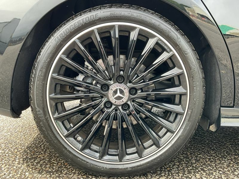 Mercedes-Benz A Class Hatchback KW25YWL Black #4
