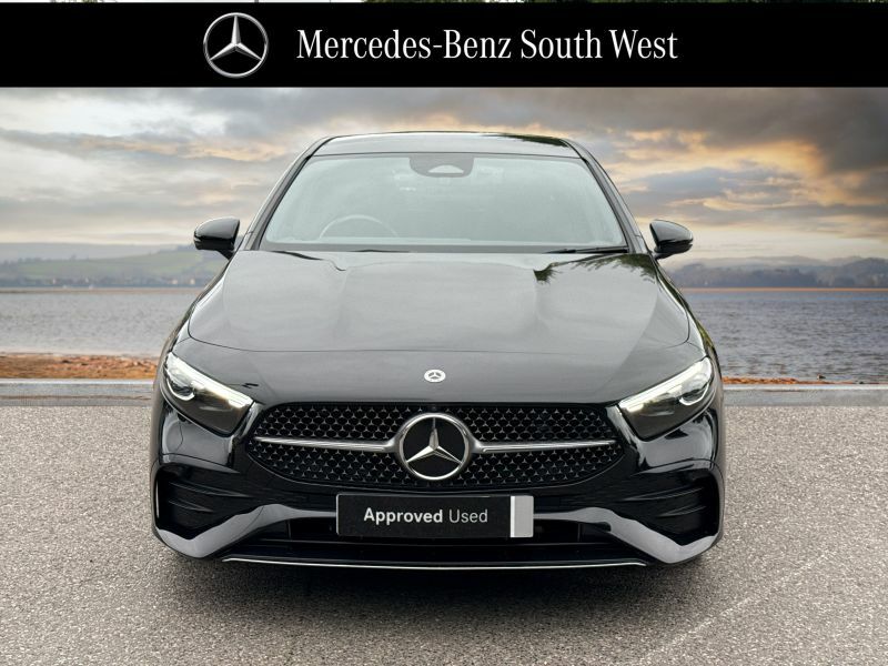 Mercedes-Benz A Class A180 Amg Line Premium Plus Night Edition Black #11