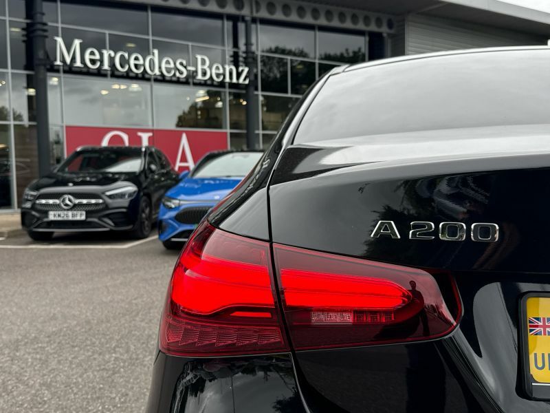 Mercedes-Benz A Class A180 Amg Line Premium Plus Night Edition Black #15