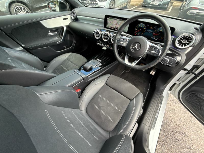 Mercedes-Benz A Class Hatchback WA72VFJ White #5