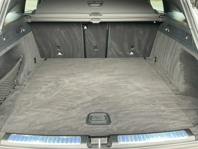 Mercedes-Benz EQC  Grey #14