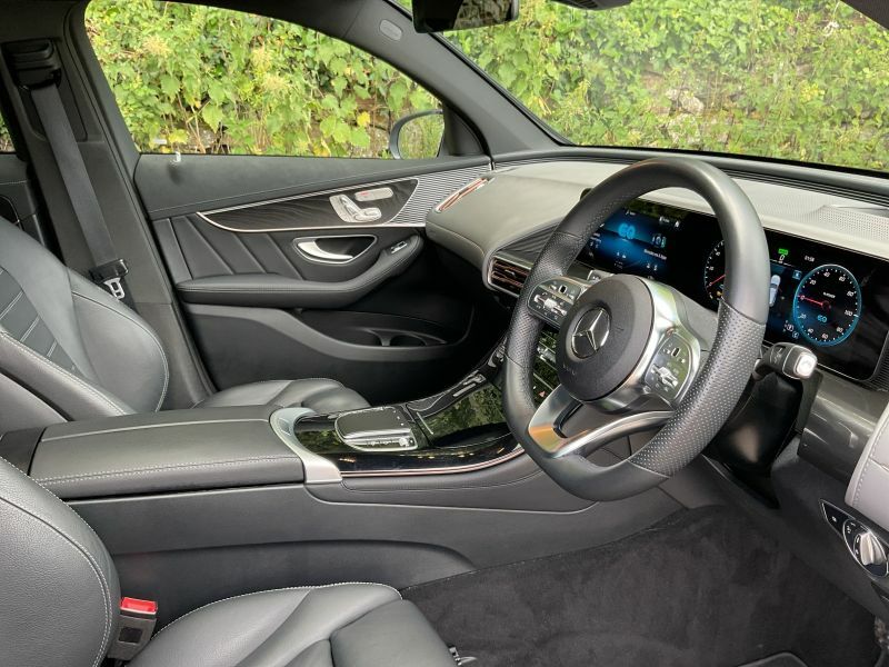 Mercedes-Benz EQC Suv Black #5