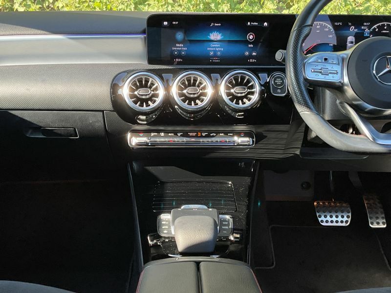 Mercedes-Benz A Class 1.3 A180 Amg Line Executive Saloon 7G White #8