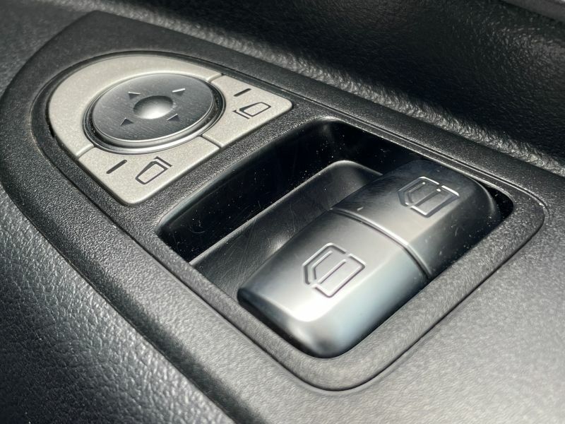 Mercedes-Benz Vito 2.0 119 Cdi Select Crew Van Double Cab Silver #21