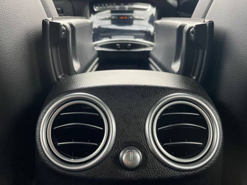 Mercedes-Benz EQC Eqc 400 300Kw Amg Line 80Kwh #17