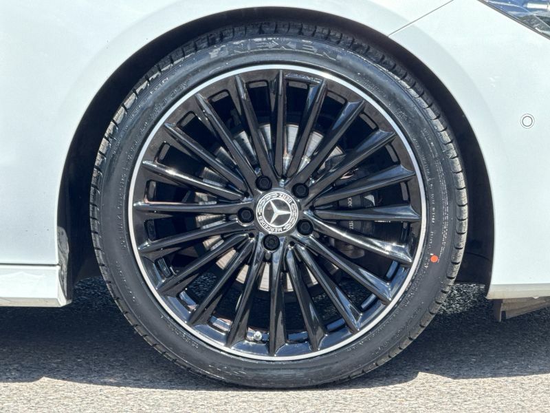 Mercedes-Benz CLA Class Saloon White #4