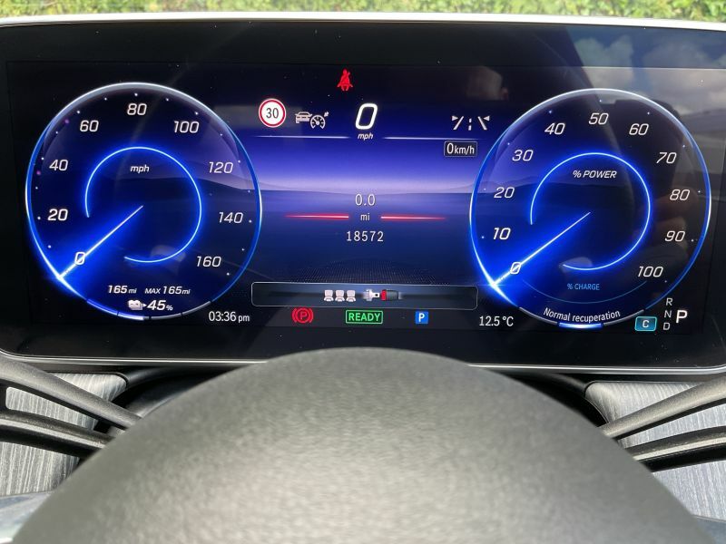Mercedes-Benz EQE Saloon Black #6