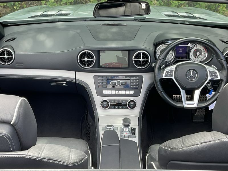Mercedes-Benz SL Class Black #8