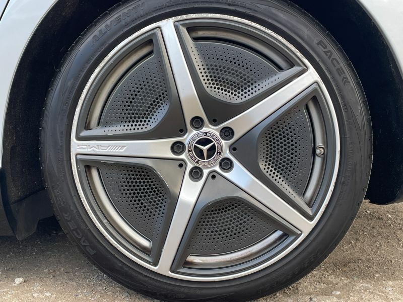 Mercedes-Benz EQE Saloon Grey #15