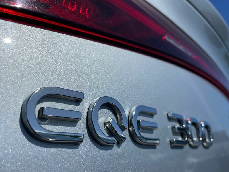 Mercedes-Benz EQE Saloon Grey #43