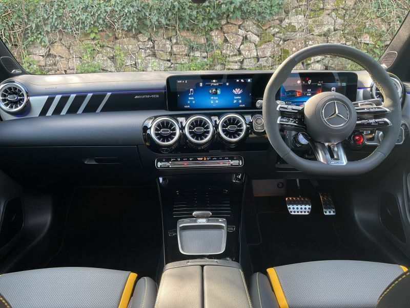Mercedes-Benz CLA Class 200 Amg Line Executive Tip Black #7