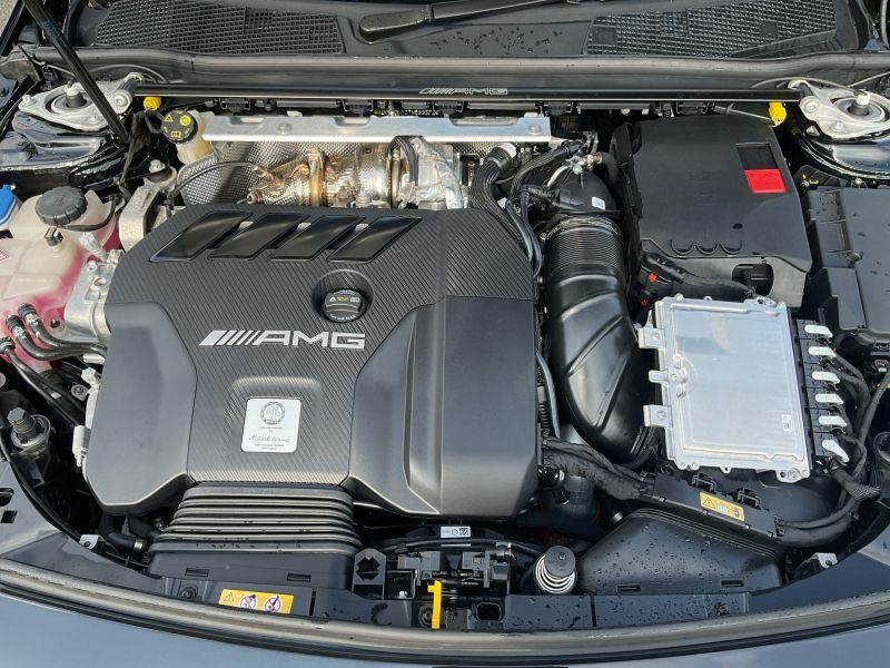 Mercedes-Benz CLA Class 200 Amg Line Executive Tip Black #35
