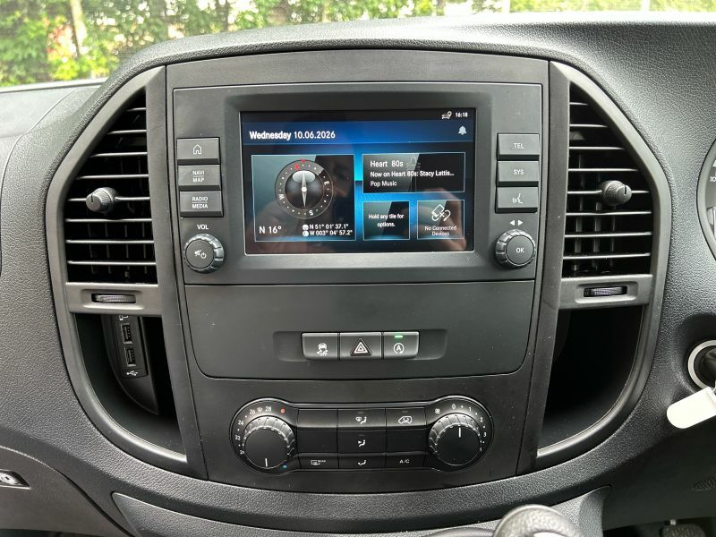 Mercedes-Benz Vito 2L Select Black #15