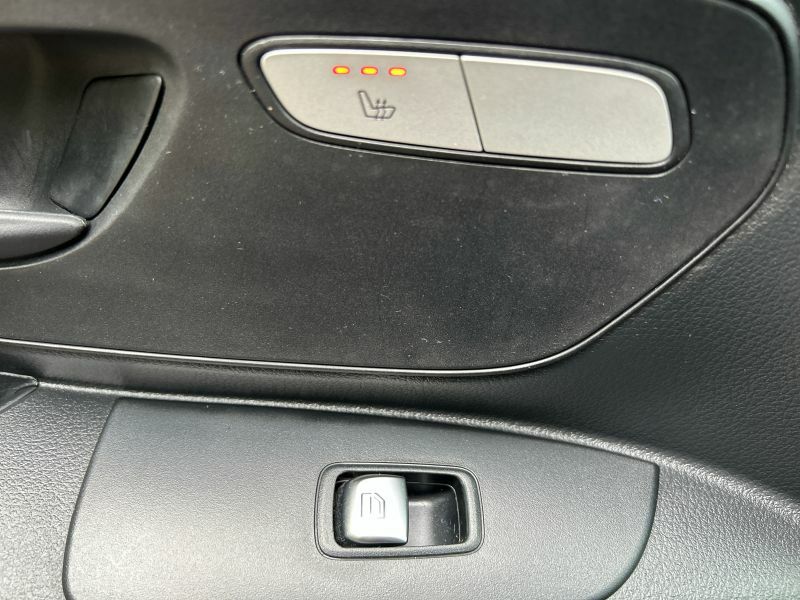 Mercedes-Benz Vito 2L Select Black #17