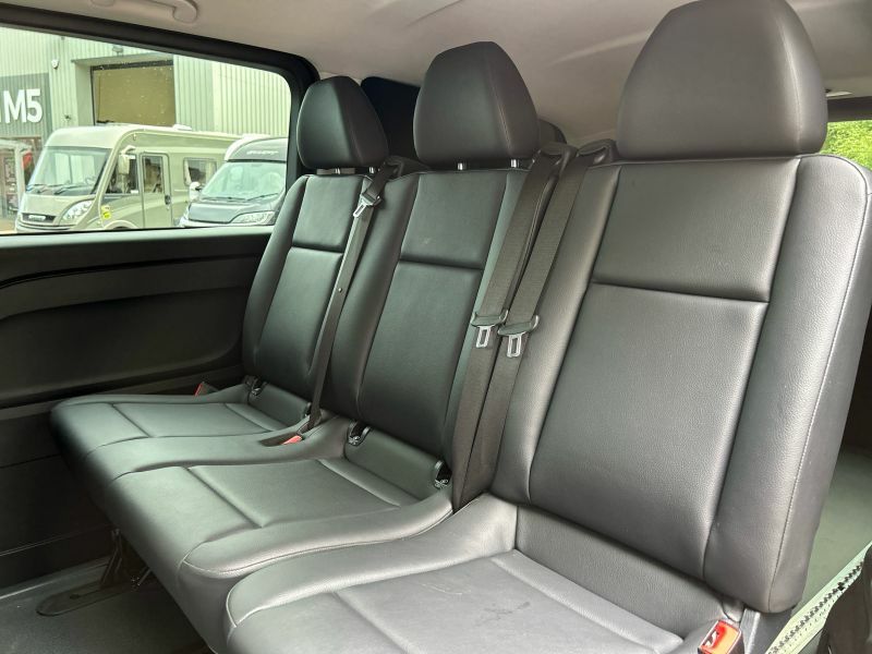 Mercedes-Benz Vito 2L Select Black #22
