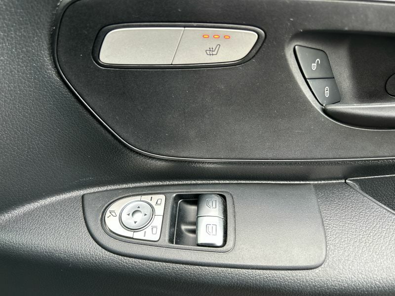 Mercedes-Benz Vito 2L Select Black #18