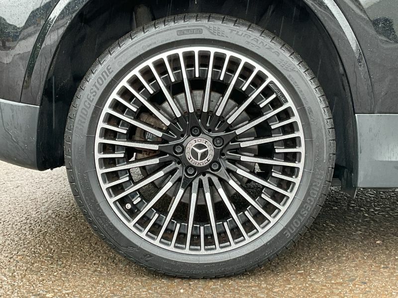 Mercedes-Benz EQA Suv Black #4