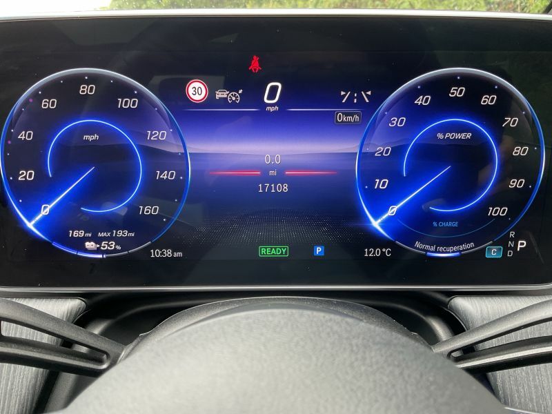 Mercedes-Benz EQE Saloon Black #6