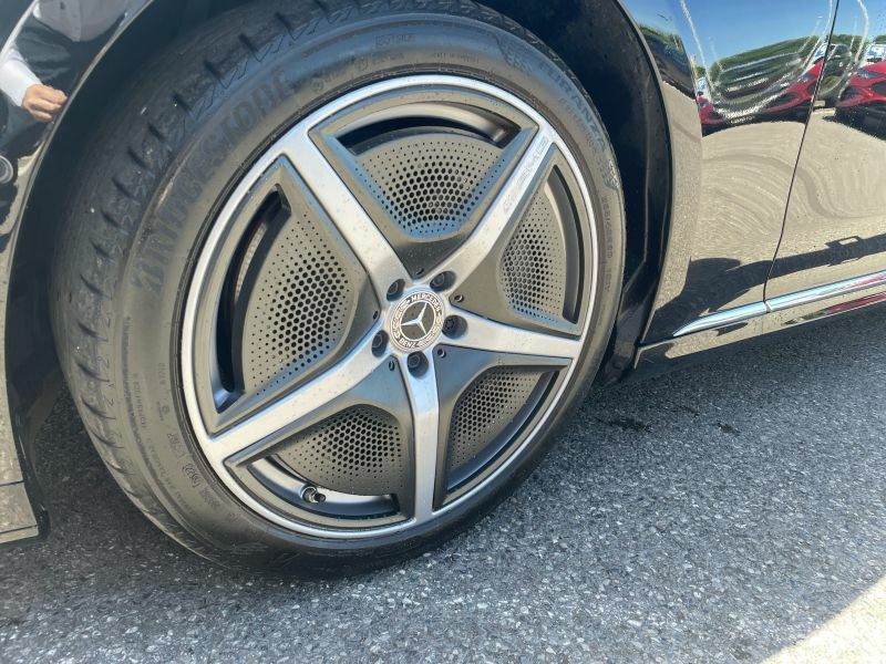 Mercedes-Benz EQE Edition Midnight White #27