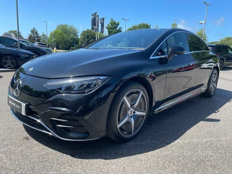 Mercedes-Benz EQE Edition Midnight White #32
