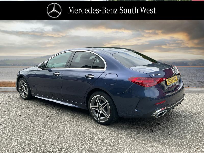 Mercedes-Benz C Class Saloon Blue #2