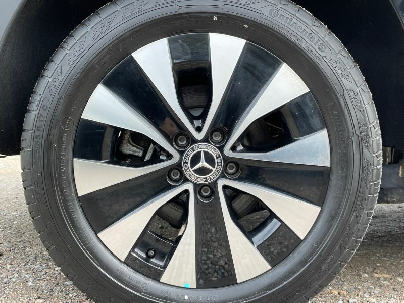Mercedes-Benz eVito Pro White #17