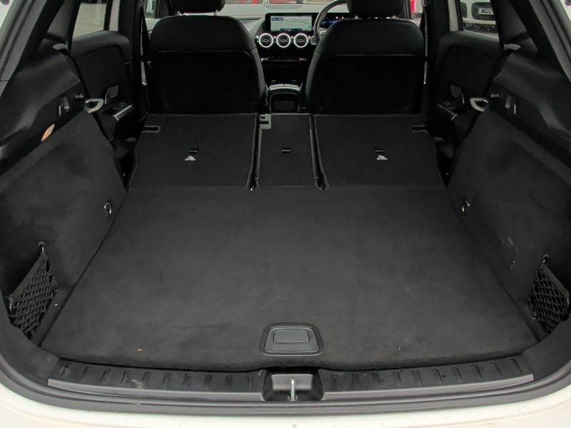 Mercedes-Benz EQA Suv GY74UMZ Black #42