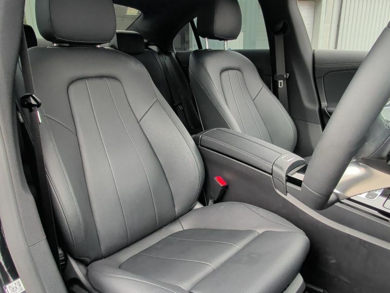 Mercedes-Benz CLA Class Cla 180 Amg Line Executive Tip Black #45