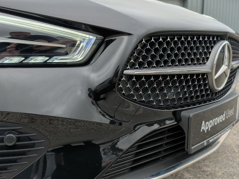 Mercedes-Benz CLA Class Cla 180 Amg Line Executive Tip Black #24