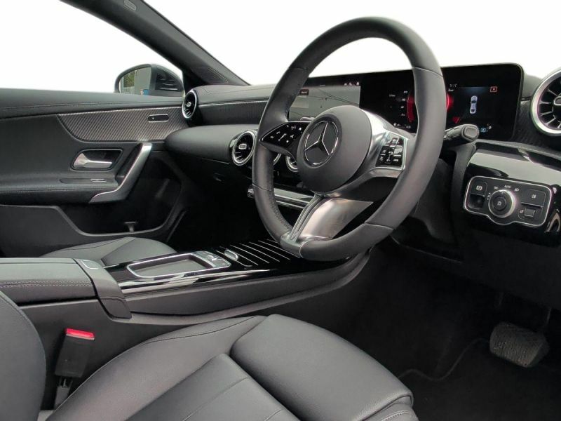 Mercedes-Benz CLA Class Cla 180 Amg Line Executive Tip Black #5