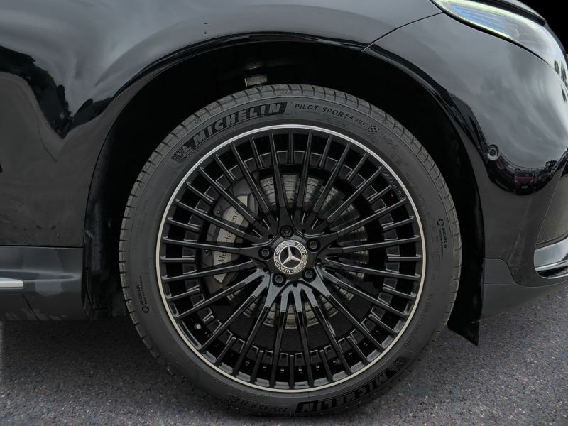Mercedes-Benz EQC Suv Black #4