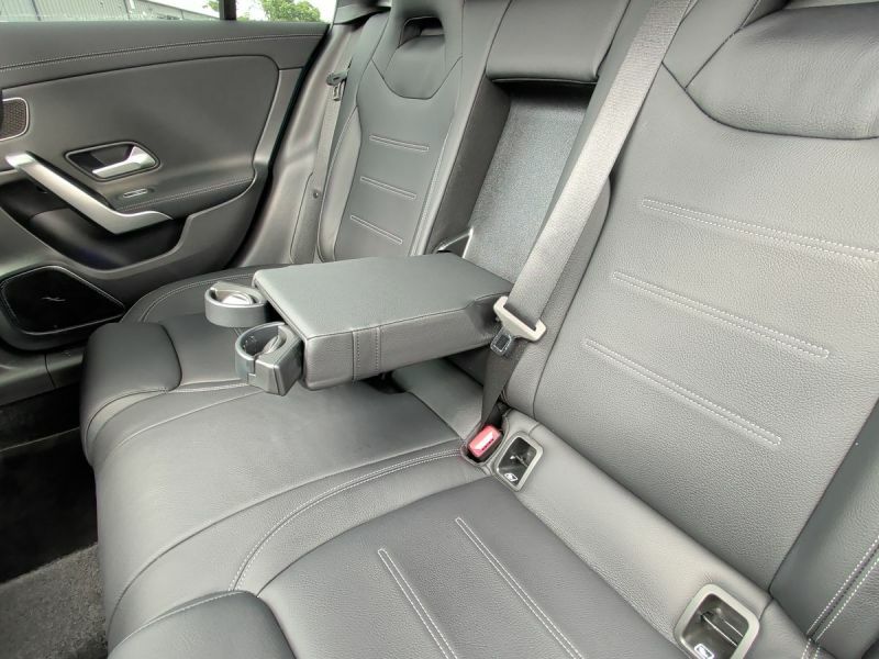Mercedes-Benz CLA Class 200 Amg Line Premium Plus Tip Blue #49